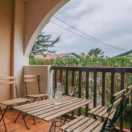 T2 Moderne A 900m Des Plages Apartment *