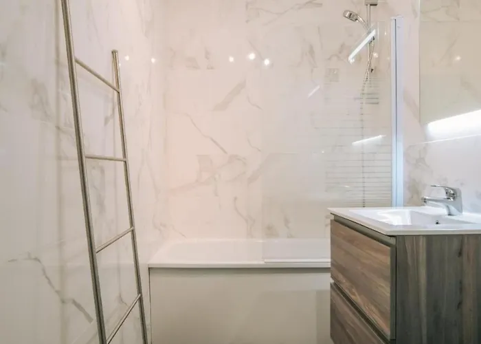 T2 Moderne A 900m Des Plages Apartment