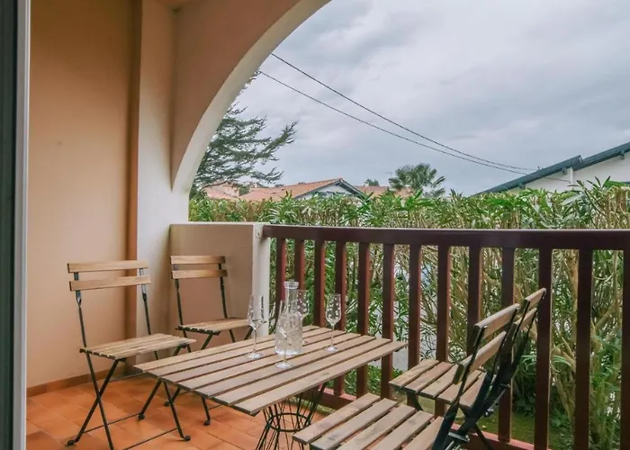 T2 Moderne A 900m Des Plages Apartment *